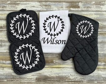 Monogrammed Kitchen Gift Set, Embroidered Potholder, Oven Mitt & Dish Towel, Personalized Kitchen Gift