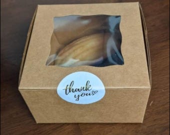 100 Mini Bakery Boxes with Clear Window 4x4x2.5 Inch | Small Treat Boxes for Cookies, Cupcakes, Strawberries, Candy, Pastries, Party Favors