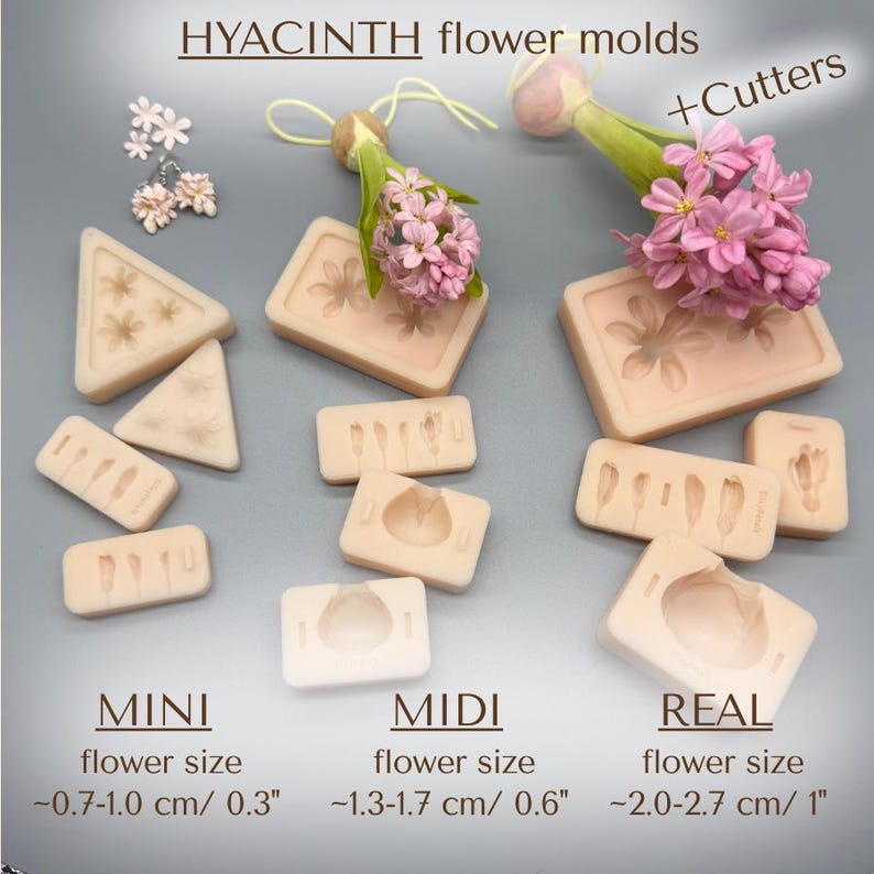 K&ouml;nnte beinhalten: Beige Silikonformen und Ausstecher f&uuml;r Hyazinthenbl&uuml;ten in den Gr&ouml;&szlig;en MINI, MIDI und REAL. Der Text lautet "HYACINTH flower molds + Cutters" und die Gr&ouml;&szlig;enangaben der Bl&uuml;ten in cm und Zoll.