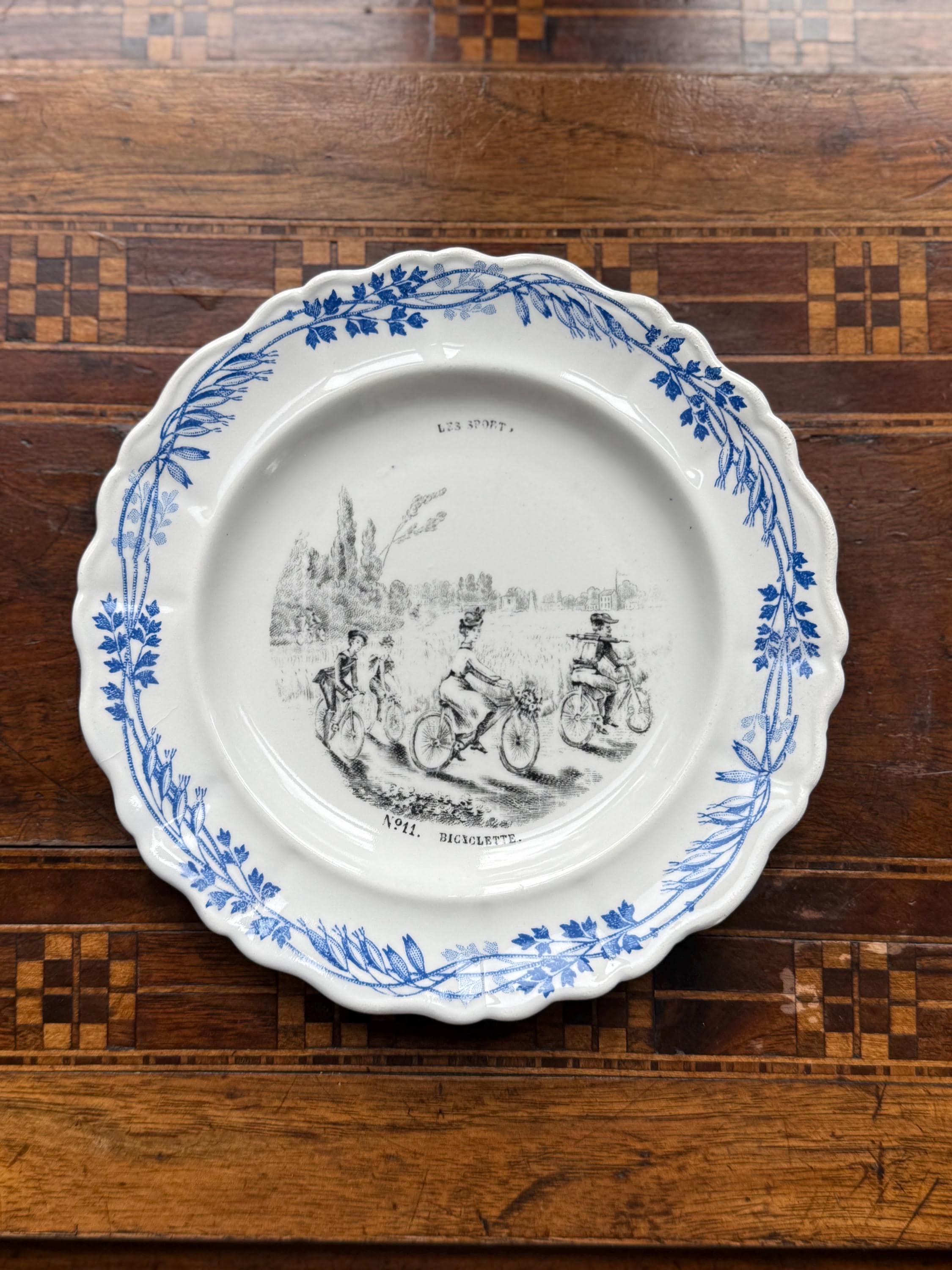 Creil Montereau - Etsy