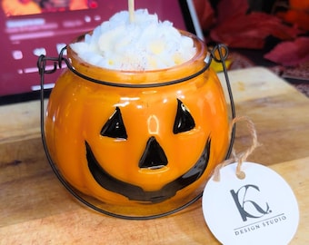 Hallows’ Eve Lantern Candle – Pumpkin Gingerbread & French Vanilla, Limited Edition Halloween Soy Candle