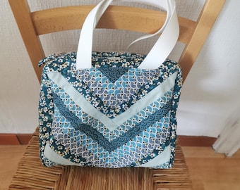 Pretty patchwork handbag, green and blue, or lunch bag, elegant and unique!
