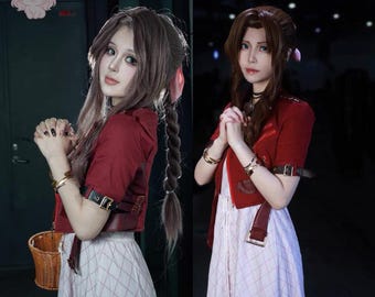 Disfraz de Aerith de FF7: atuendo de anime ideal para convenciones y exposiciones.