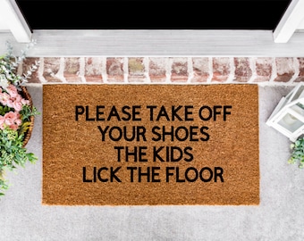 Per favore, togli le scarpe ai bambini, lecca il pavimento Zerbino personalizzato, regalo di inaugurazione della casa, regalo di nozze Tappetino di benvenuto francese spagnolo tedesco