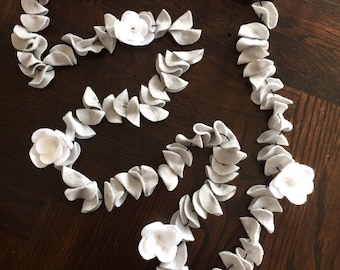 Felt Eucalyptus Garland / Gray and White Floral Garland / Wedding Decor / Flower Bunting /