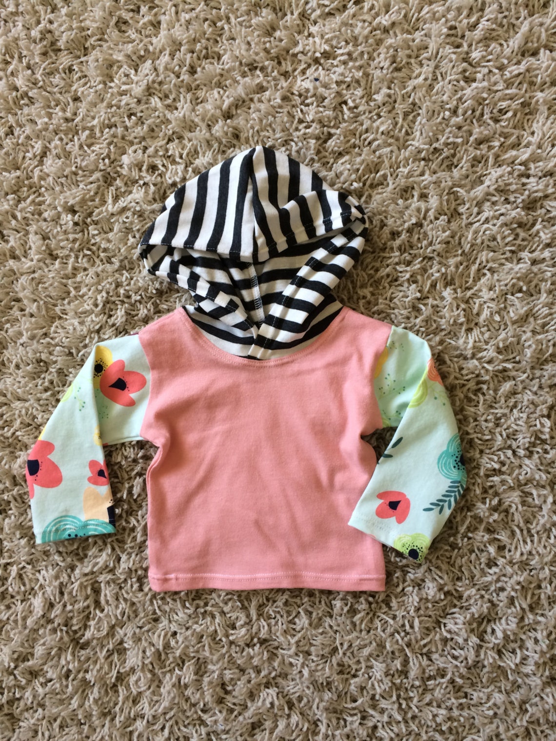 New Baby Two Piece Outfit // Newborn Coming Home Outfit // Etsy