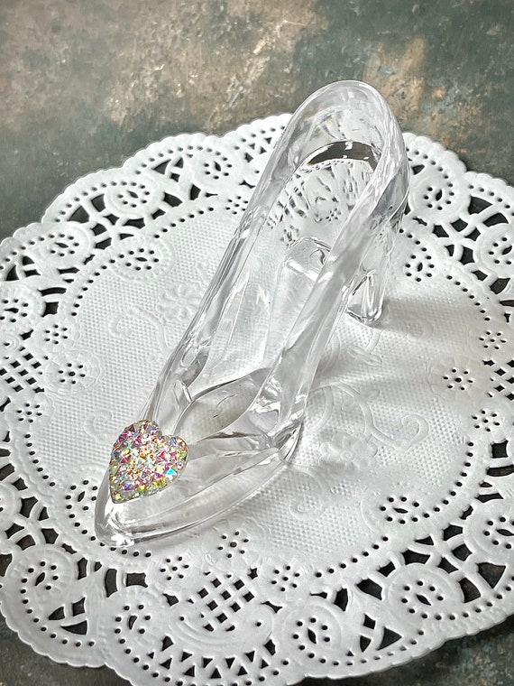 Cinderella Slipper Favor: Acrylic Princess Shoe With Iridescent
