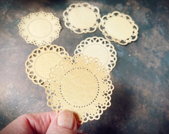 Mini Paper Doilies Die Cuts, Vintage Parchment Style, Junk Journal Supplies, Scrapbooking, set of 6