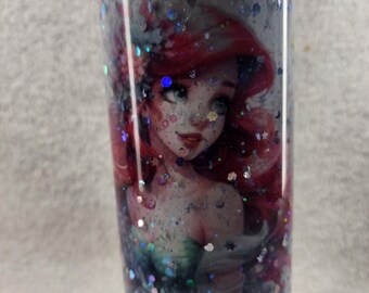 Gobelet boule à neige Ariel, étoiles scintillantes fluides, tasse sublimée 20 oz
