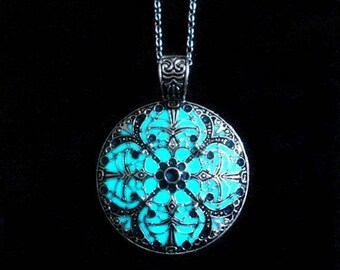 Mandala Necklace Glow In The Dark Antique Silver (glows aqua)