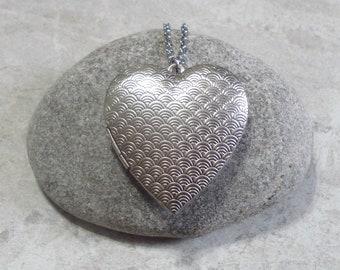 Big Heart Locket Necklace Stainless Steel