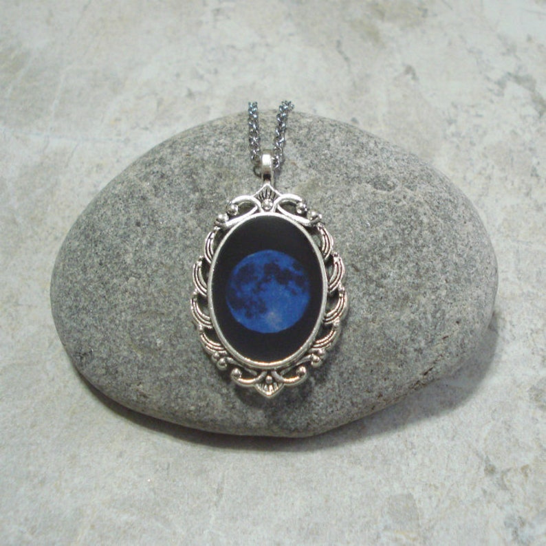 Blue Moon Pendant Necklace Full Moon Jewelry Antique Silver Fashion Necklaces Pendants Jewelry Watches Plantescape Com