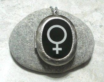 Venus Symbol Locket Necklace Jewelry Stainless Steel