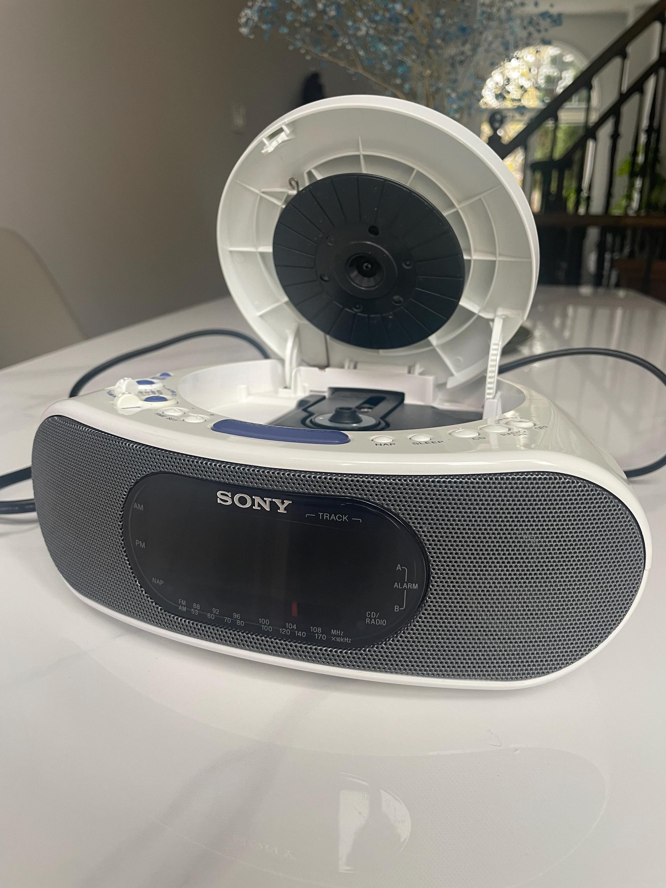 Vintage Sony Dream Machine ICF-CD837 Alarm Clock Radio With CD