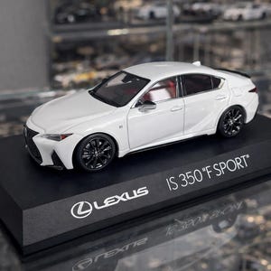 Kyosho 1:43 Lexus IS 350 F SPORT Diecast Car Model - Complete in