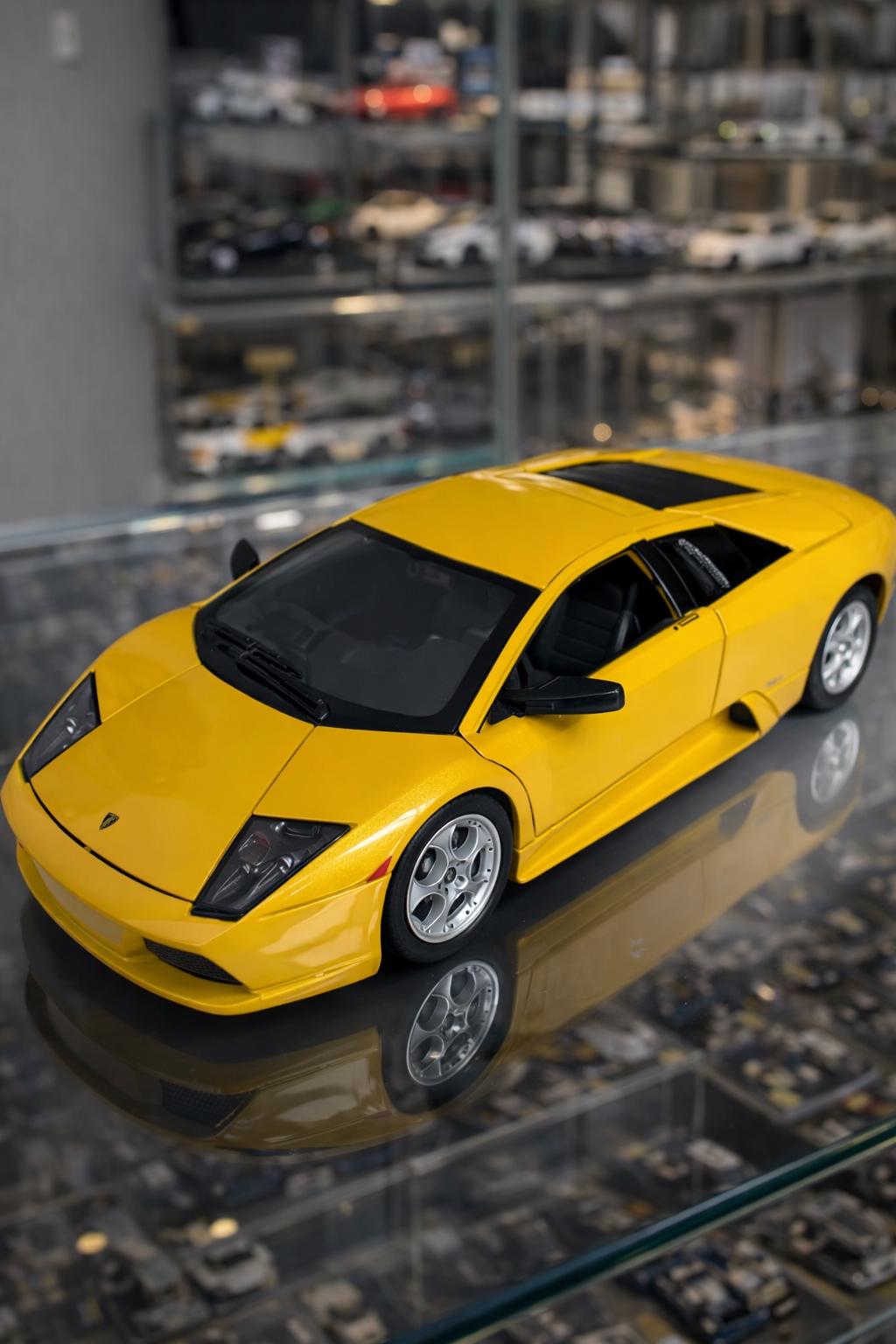 マイスト 1:18 ランボルギーニ ムルシエラゴ イエロー ダイキャスト