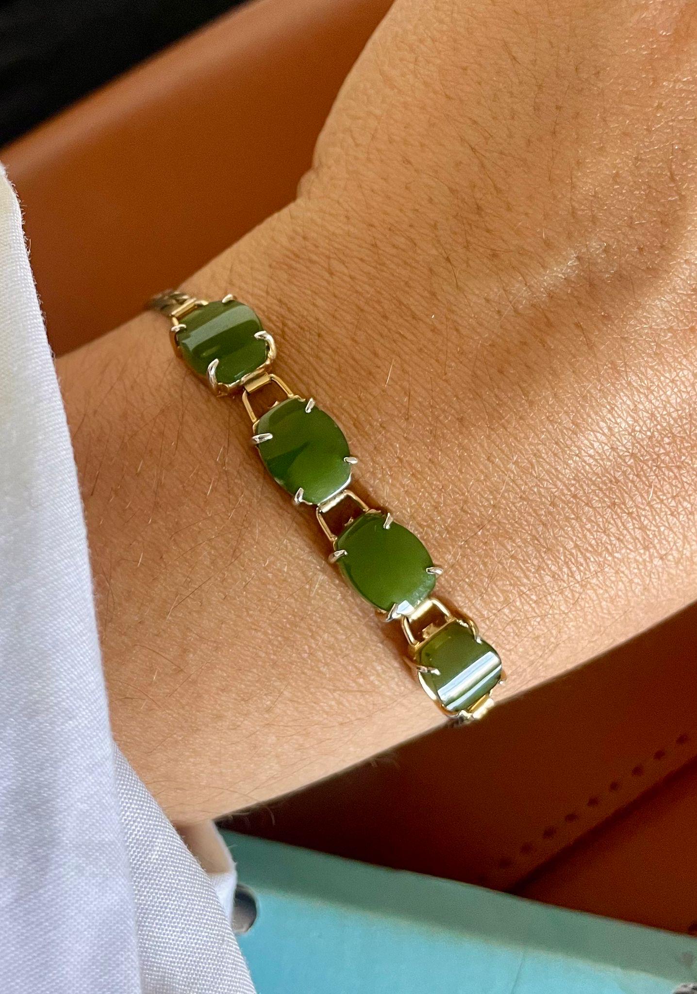 Bracelet ancien chinois en jade glaciaire rare, exquis, sculpté à la main - France