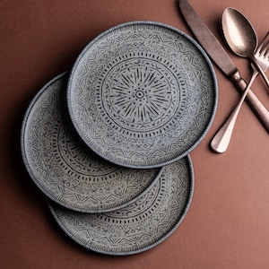 6 Piece Black Stoneware Serving Plate - Modern Rustic Dinner Plate, Modern Handmade Ceramic Tableware