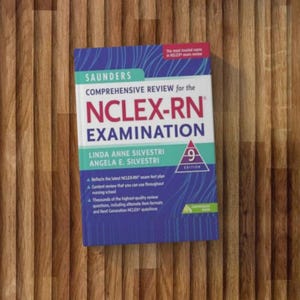 NCLEX RN Study Guide: Nursing Exam Prep Flashcards & Planner