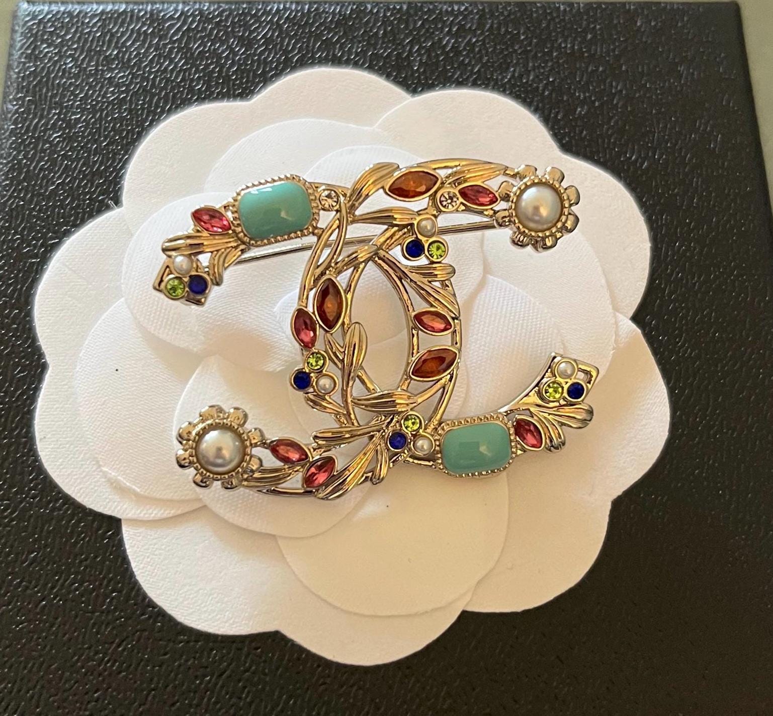 ヴィンテージCHANELブローチ シャネル CHANEL CHANEL ブローチ ABE264 B18058 ピンバッチ