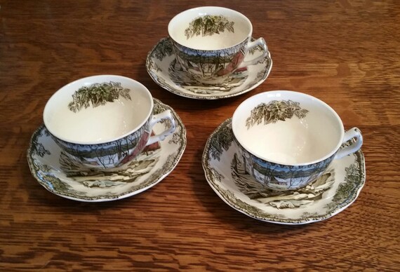 Faults Johnson Brothers Friendly Village Set of 8 Cups & Saucers