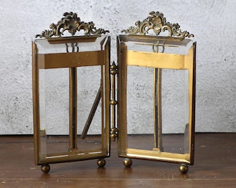 Marco doble Vinteag - Marco de fotos doble con bisagras de latón antiguo y cristal - Soporte de fotos plegable victoriano / Decoración de escritorio