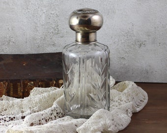 Vintage cut glass perfume bottle - Glass Vanity Bottle - Vanity jar