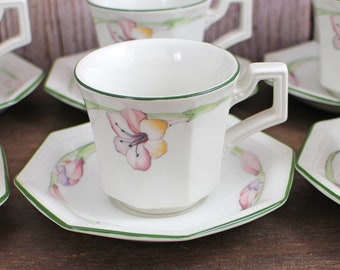 Set di tazze da caffè vintage Johnson Brothers: tazze da tè inglesi con decorazioni floreali, anni '80