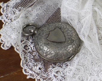 Vintage French Locket Pendant - Antique Keepsake necklace - Silver Victorian Locket Pendant