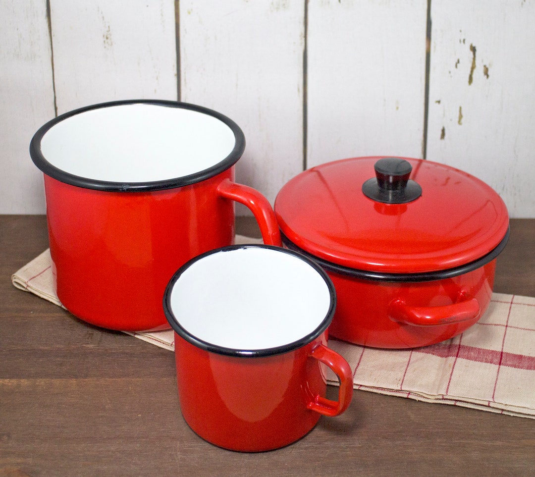 Enamel Cookware Set of 2 Sauce Pans Vintage Distressed White With Red Rim Enamelware  Cooking Pans 1 Quart & 1 1/2 Quart 