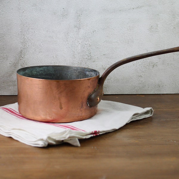 Vintage French Copper Stielkasserolle - Kupfer und Eisengriff