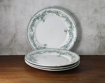 Set di 4 piatti belgi antichi, BFK Boch Freres Keramis "Fleurs des Champs", piatti in pietra di ferro floreale verde, Terre de Fer Faience della fine del 1800