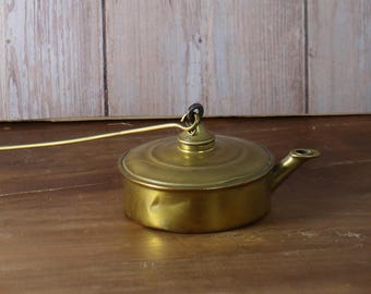 Lámpara de aceite vintage de latón francés: pequeña decoración colgante