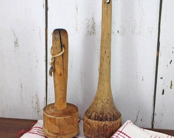 2 Vintage French Wood Mashers - Set of 2 Antique Wooden Muddler Primitive Pestle smasher - Ancien pilon en bois