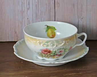 Antique Porcelain Breakfast Cups and Saucers - Set of 4 - 1800s Floral Set