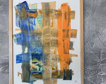 Könnte beinhalten: Abstrakte Malerei in einem Holzrahmen. Das Kunstwerk zeigt ein gewebtes Muster, das mit dicken Pinselstrichen aus blauer, orangefarbener und beigefarbener Farbe auf weißem Hintergrund erstellt wurde. Die Website-Adresse "PinchMeStudios.com" ist unten sichtbar.