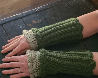 Arm Warmers Crochet Pattern - 2 Tone - ruffles mitts fingerless gloves