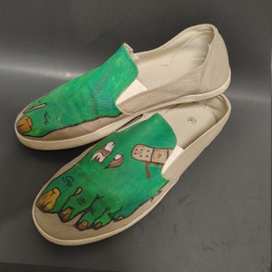 Zombie Loafer Surfer Shoes Slip-ons haind painted by me @cardboardcreationism size 9.5