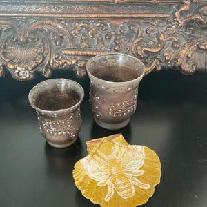 The Queen Bee | Ring Dish