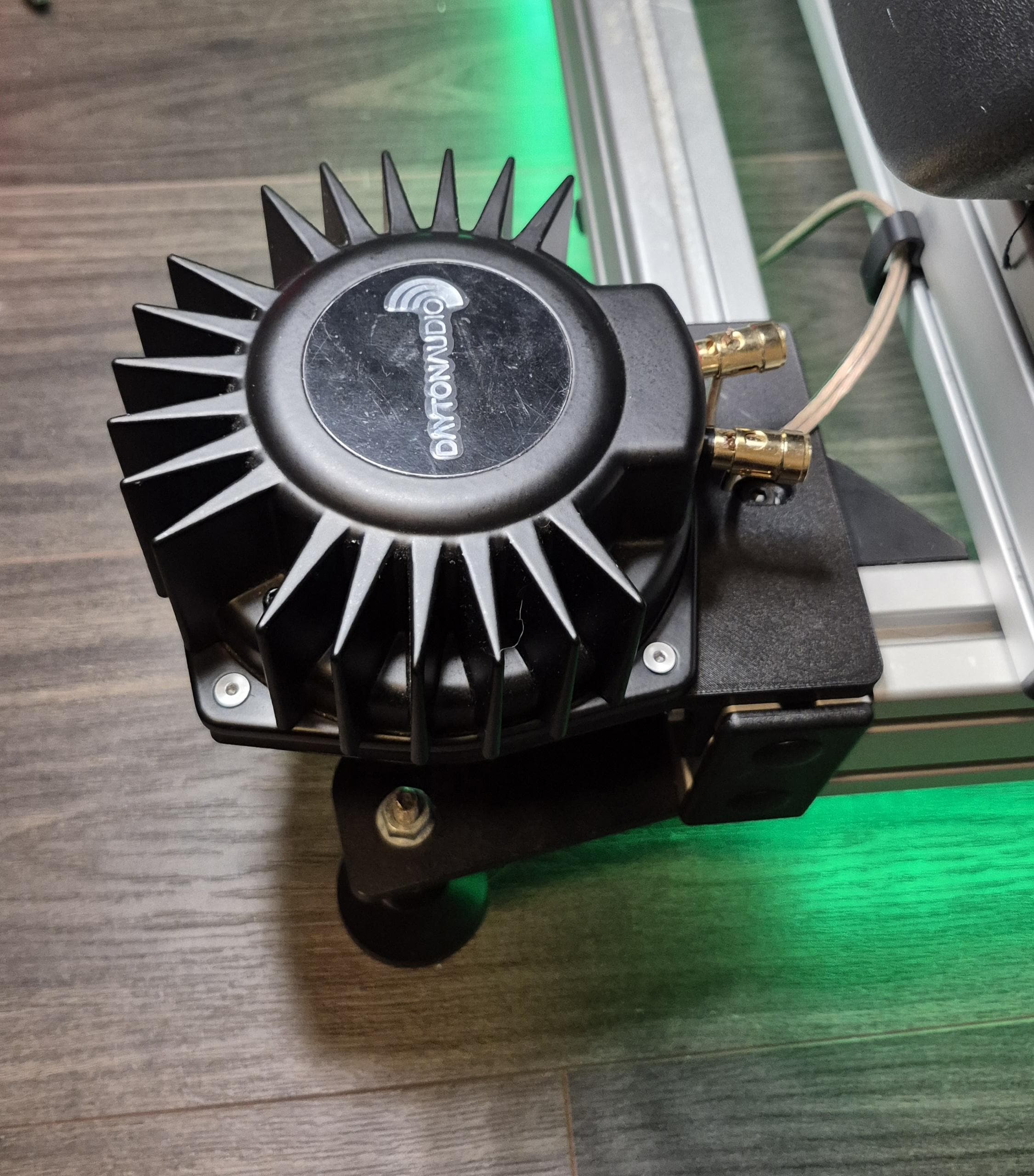 Sim racing bass shaker - Etsy 日本