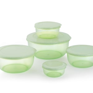 Airtight Plastic Round Containers – Durable, Leak-Proof Storage for Kitchen & More