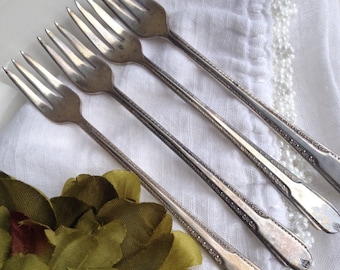 Vintage Silverplate Cocktail Forks Set of 4, Cavalier Silverplate