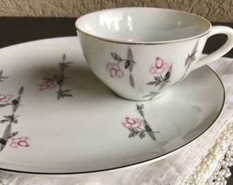 Snack Plate and Cup Set, Laurel Trellis China Pattern