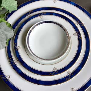 Navy Blue Plate Setting