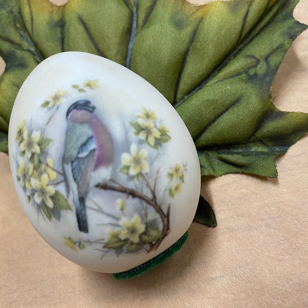 Decorative Egg, Vintage Porcelain Egg, Bird on Egg