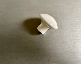 White Ceramic Drawer Pulls, White Porcelain Cabinet Knobs, White Porcelain Knobs, White Porcelain Drawer Knobs, Vintage White Knobs