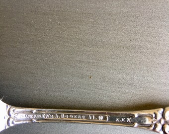 明治時代　里帰り　ヴァンタイン商会　菊花　変形皿　輸出品　A.A. VANTIN アンティーク ティースプーン、Wm A Rogers Oneida Ltd スプーン
