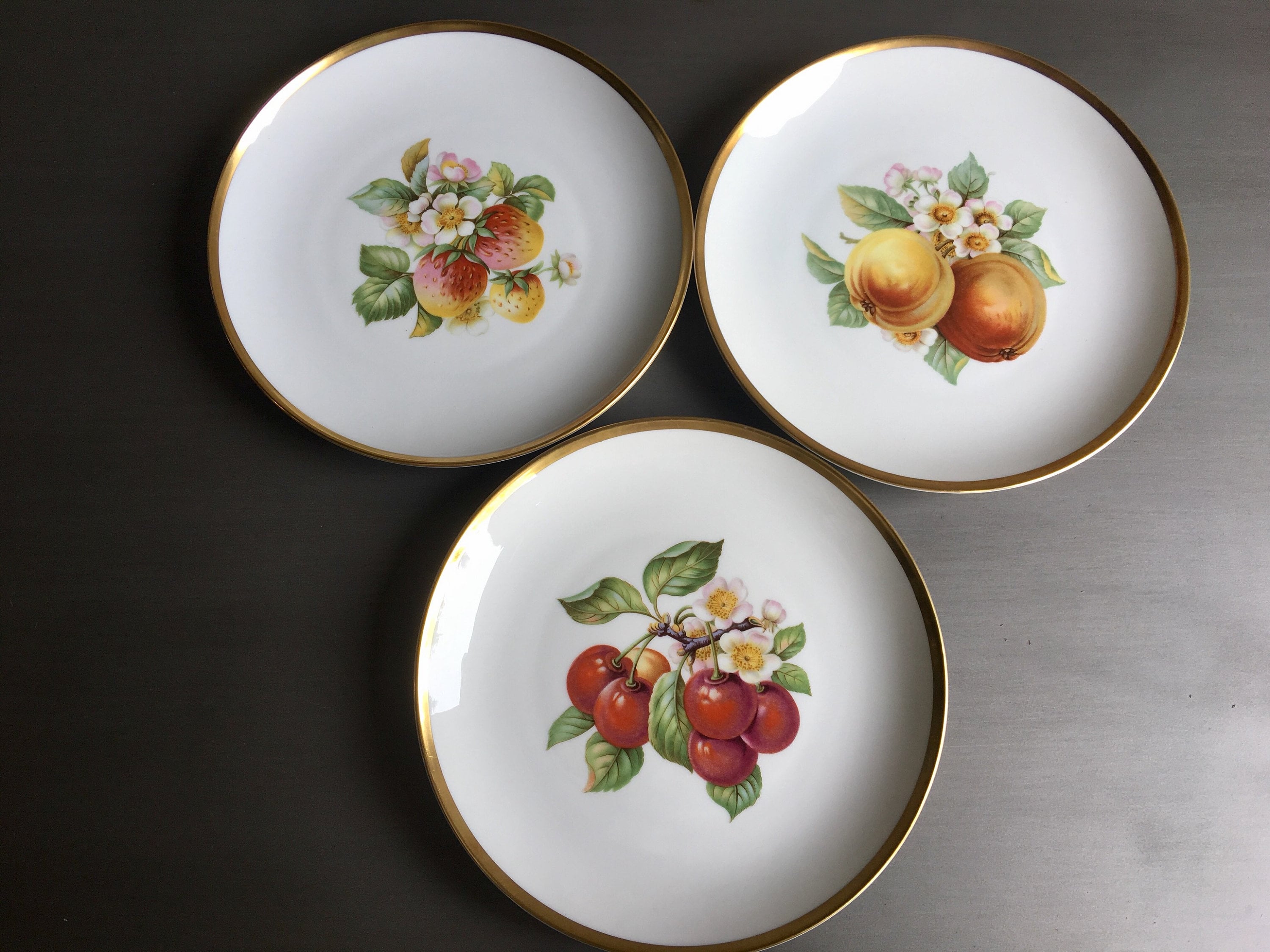 Vintage Fruit Plates, Hutschenreuther Fruit Plates, Bavaria Fruit