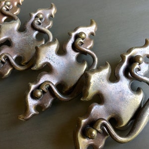 Antique Brass Dresser Drawer Pulls Set of 5