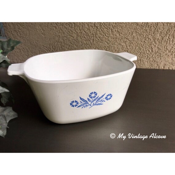 CORNINGWARE BLUE FLOWERS CORNFLOWER 2QT CASSEROLE BAKING DISH WITH